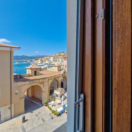 Porta A Mare Апартаменты *